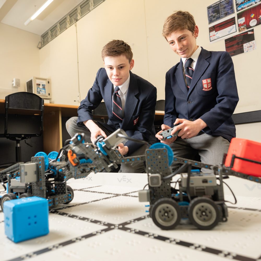 Robotics as part of Northholm's co-curricular clubs